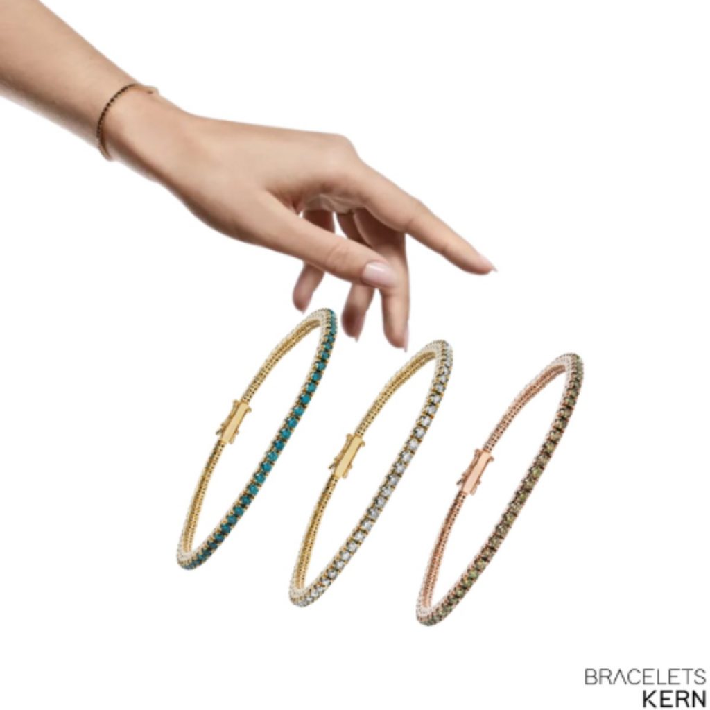Stacking élégant de bracelets en or Bracelets Kern – Or jaune, blanc et rose avec pierres scintillantes
