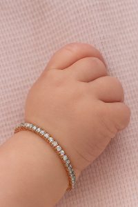 Bracelet bébé en or avec diamants – Cadeau de naissance ou baptême l Gold Bracelet Bracelets Kern